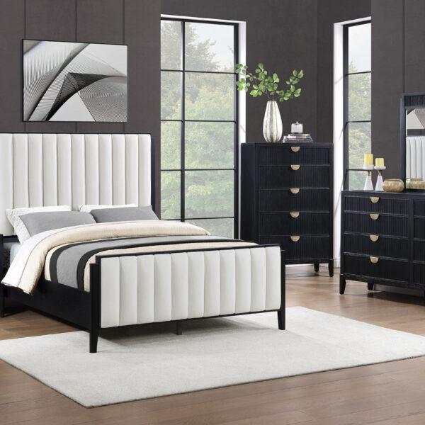 Brookmead 5-piece Upholstered Cal King Bedroom Set Black